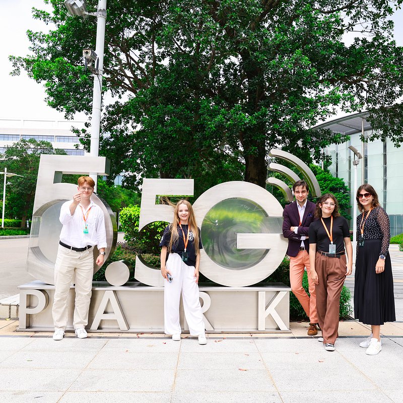 5G students picture.jpg