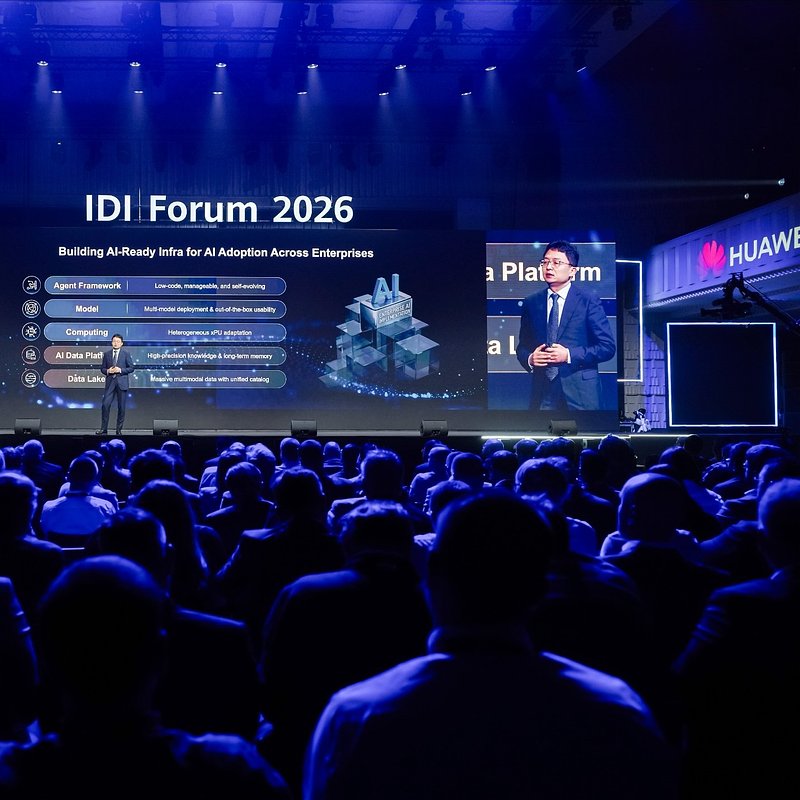 Wystąpienie Data Awakening, Infra Evolving podczas IDI Forum_1.jpg
