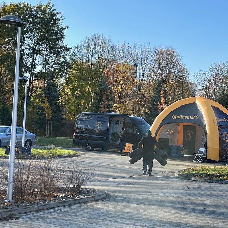 Punkt zbiórki opon.jpg