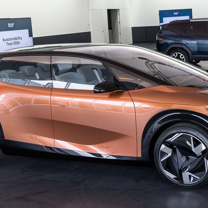 continental_pp__renault_r-space_lab_concept.jpg