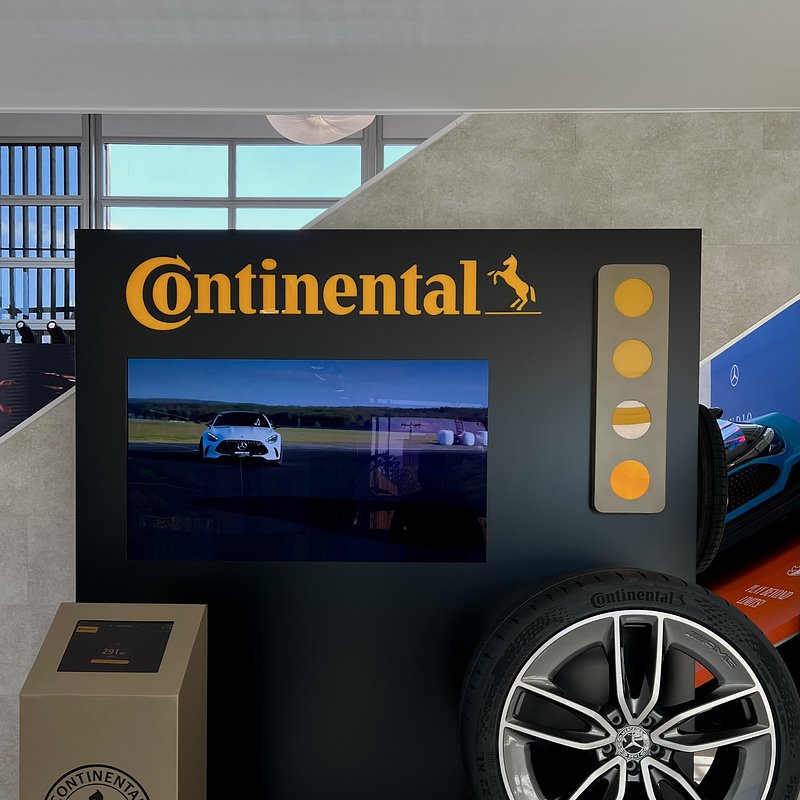 Continenal_Strefa MB Studio_02.jpeg