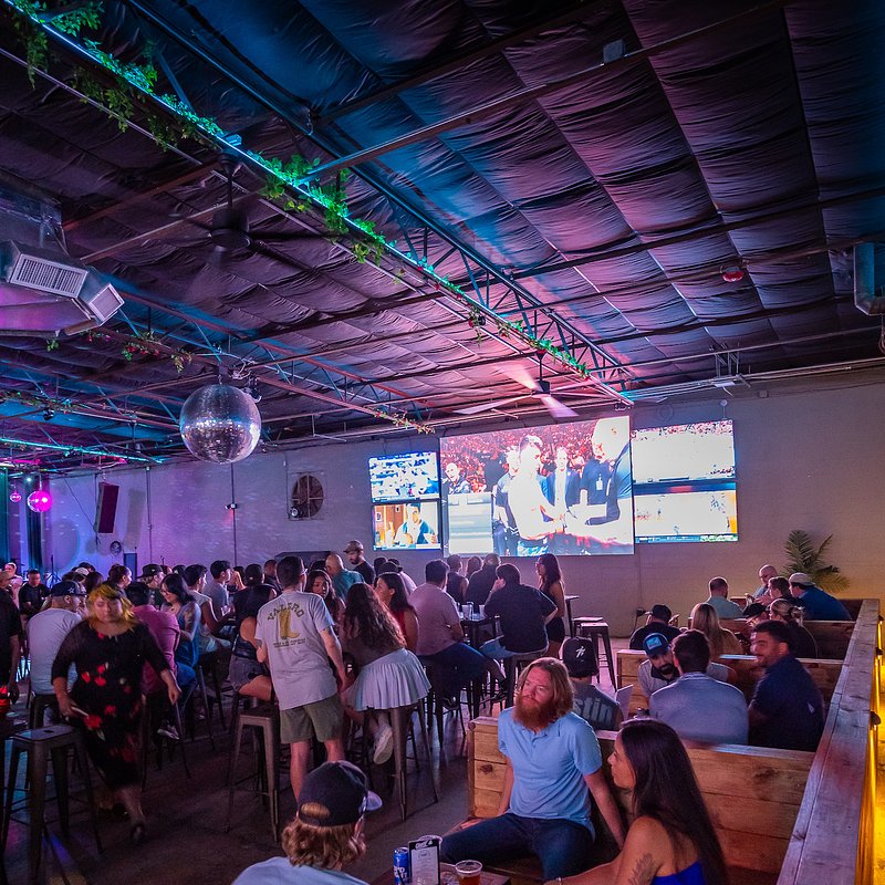 River North Ice House 1.jpg