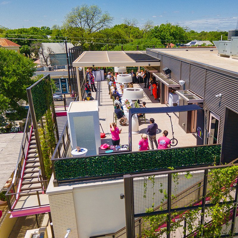 Rosario&#39;s Rooftop Lounge8.jpg