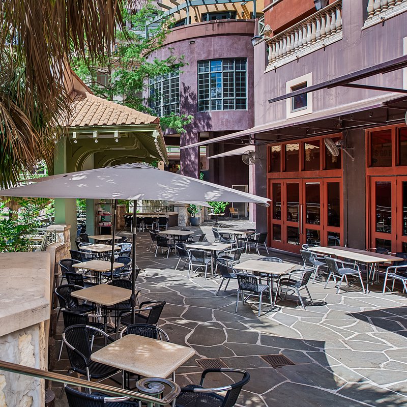Patio 4.jpg
