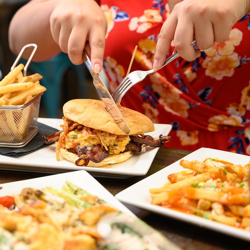 Street Cred Burger 3.jpg