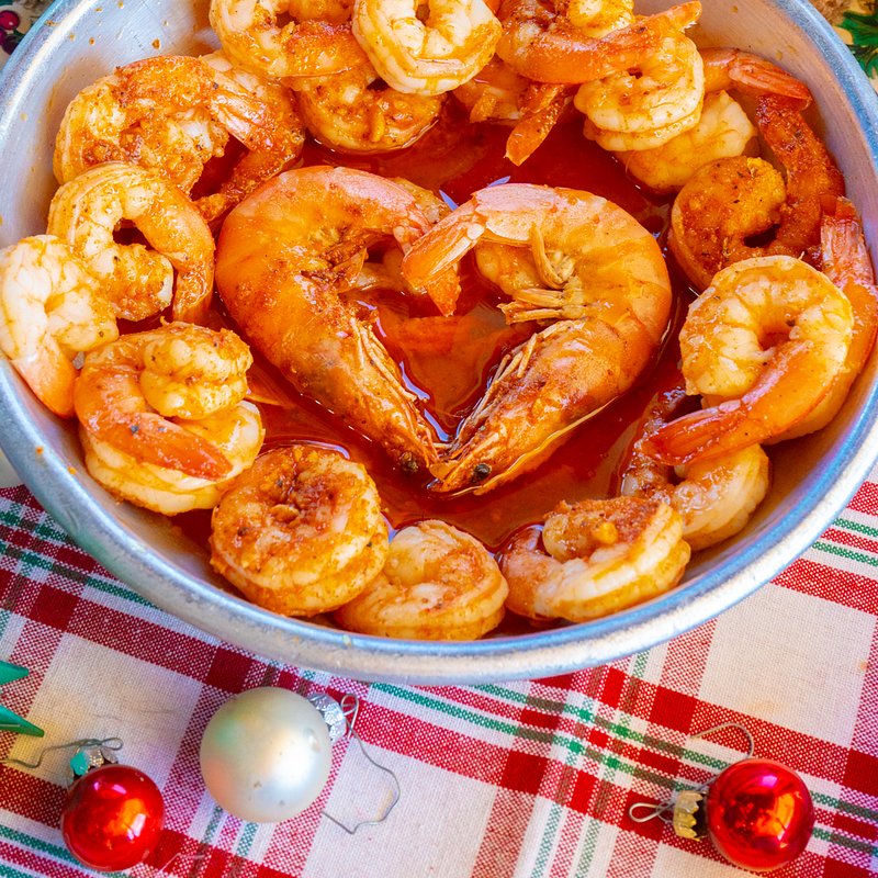 Shrimp with head 22.jpg