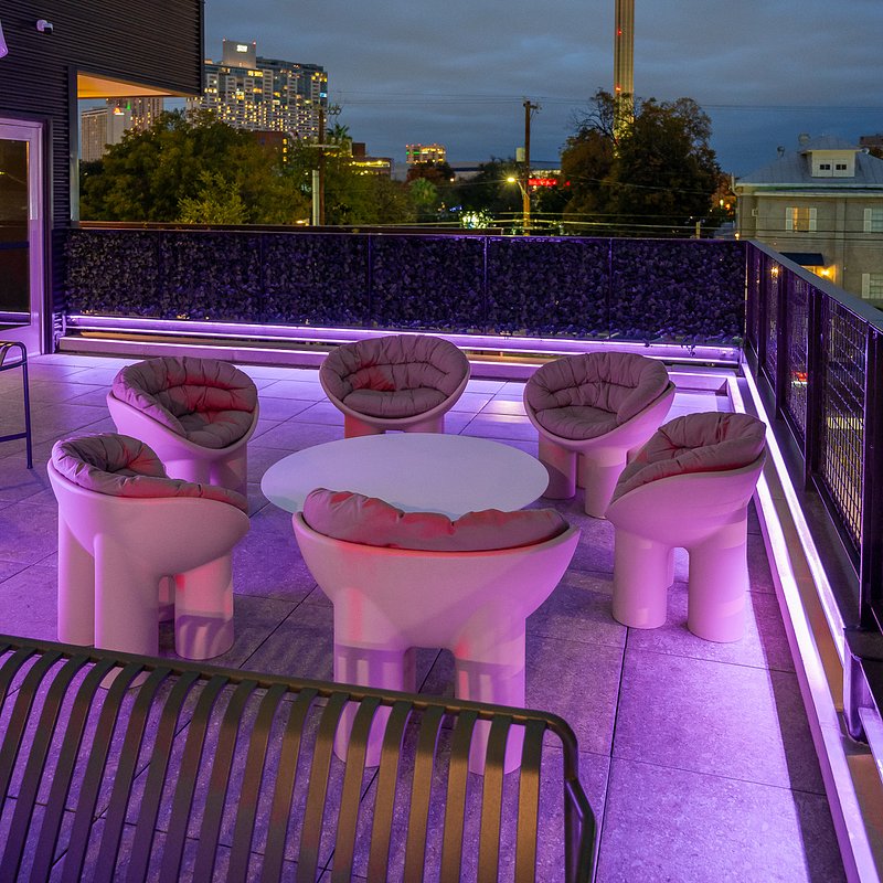 Rooftop Lounge2.jpg