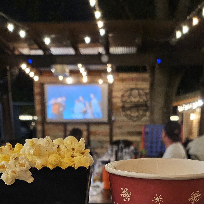 Popcorn&amp;amp;Hot Chococlate21.jpg