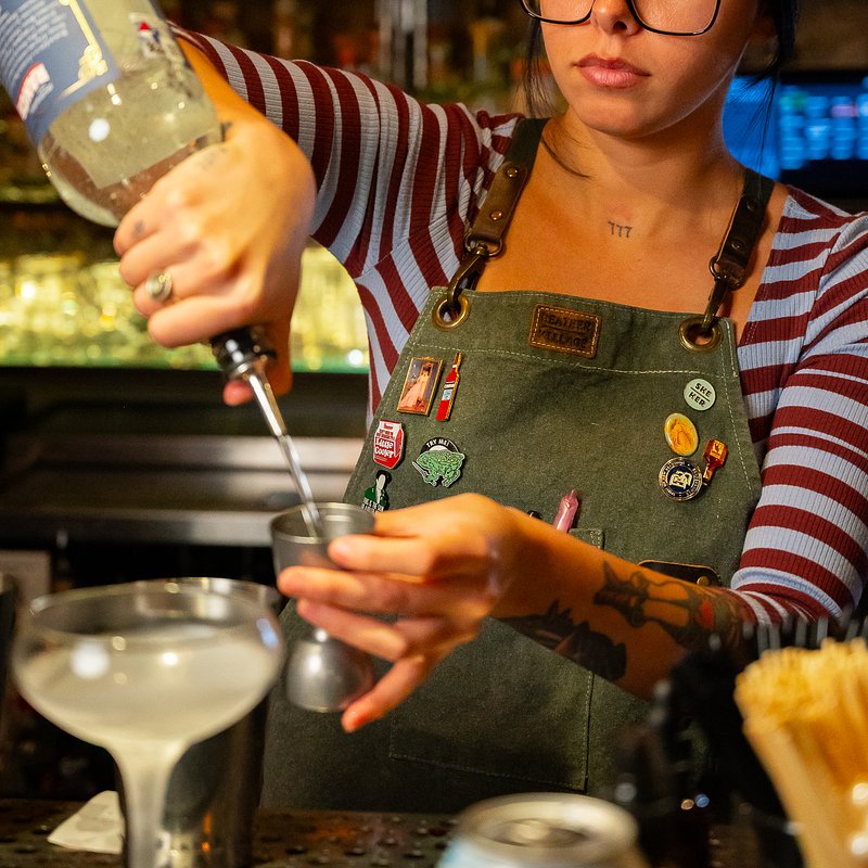 Bartender4.jpg