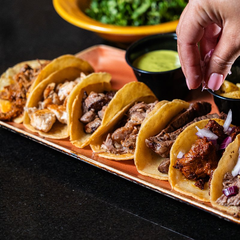 STREET TACOS (3).jpg