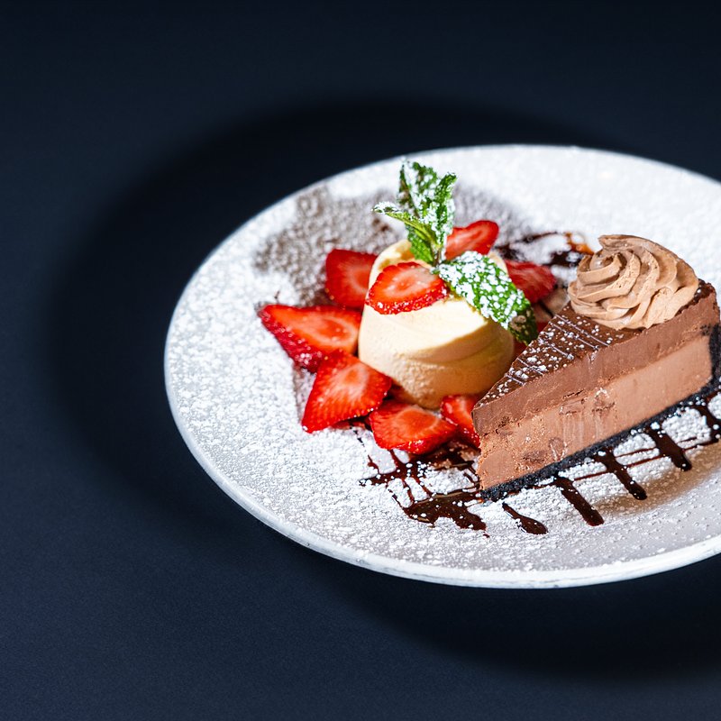 MEXICAN CHOCOLATE CHEESECAKE.jpg