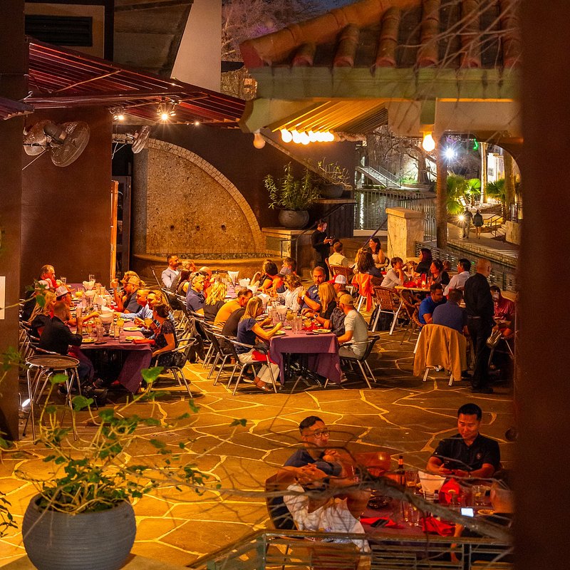 Patio Exterior Guests6.jpg
