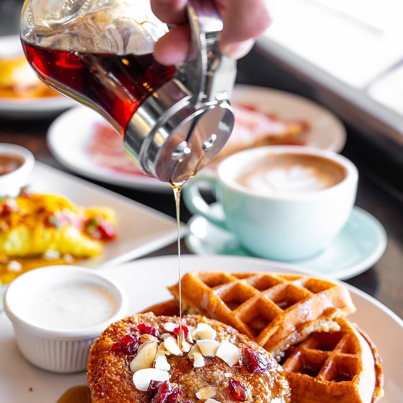chicken and waffles1.jpg