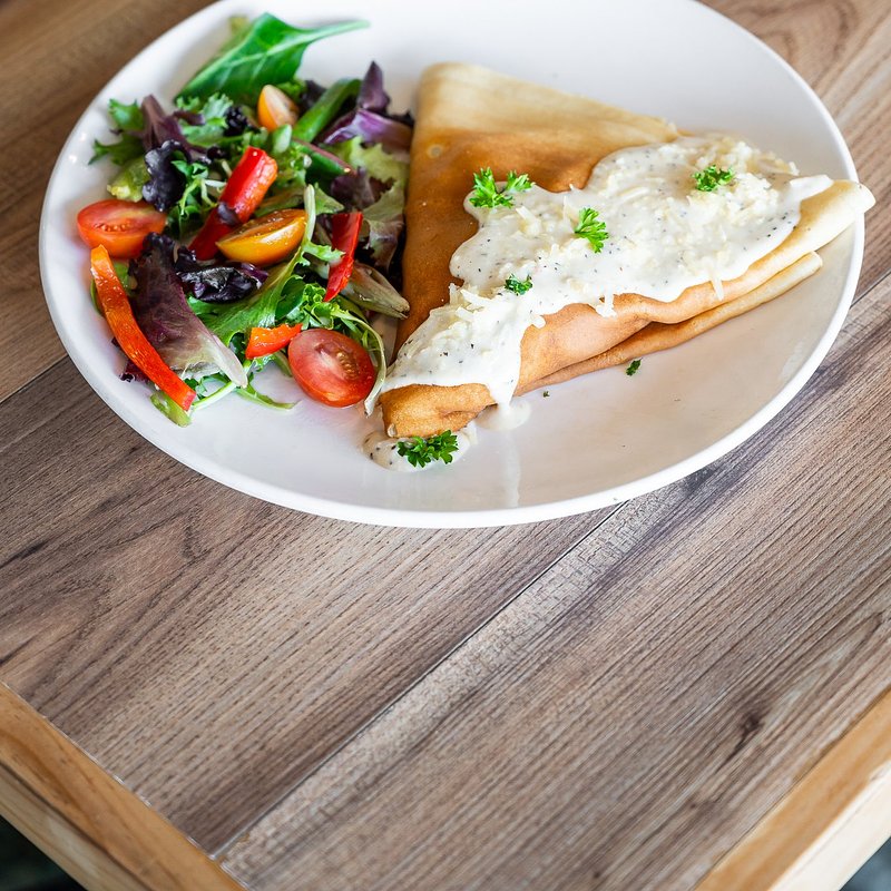 Chicken Alfredo Crepe2.jpeg