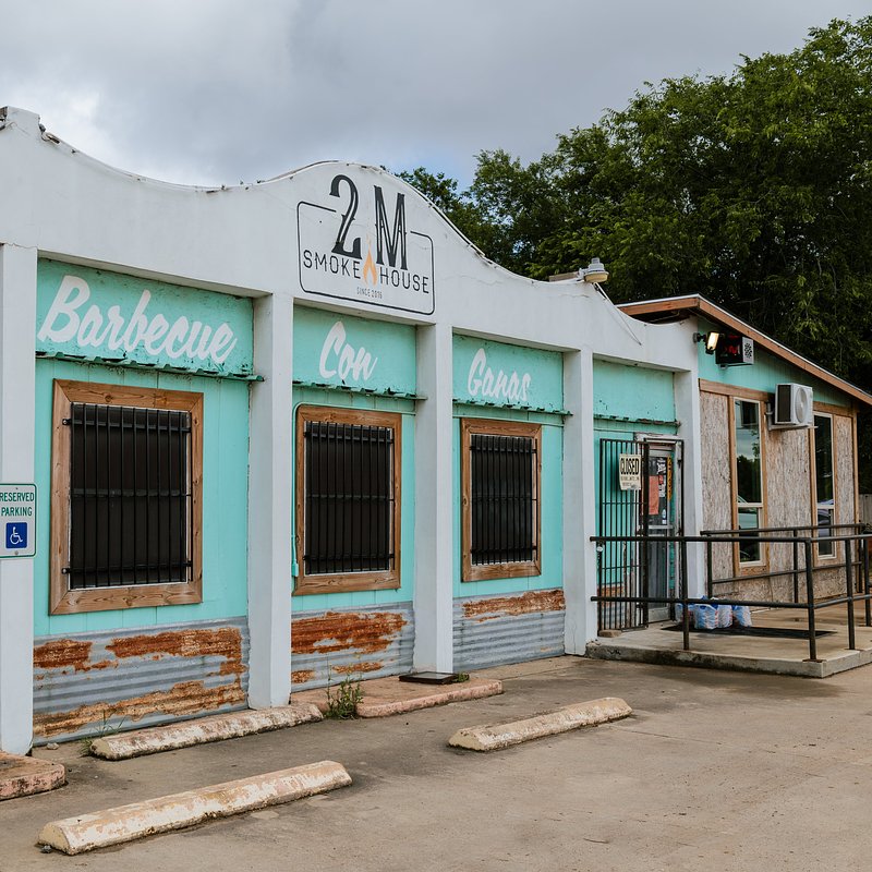 2M-Smokehouse-San-Antonio 16.jpg