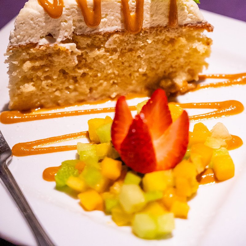 Tres Leches3.jpg