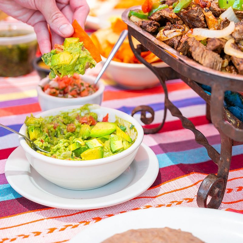 GUACAMOLE SALAD 4.jpg
