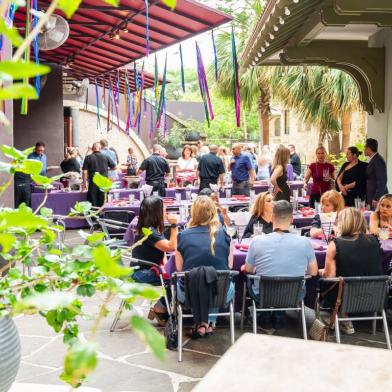 Outdoor Patio16.jpg