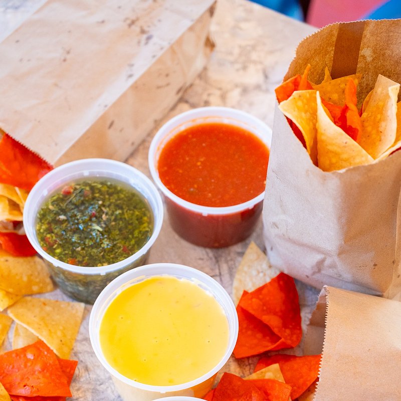 Viola's-Ventanas-Catering-Meals-Chips-and-Dip-San-Antonio-2.jpg