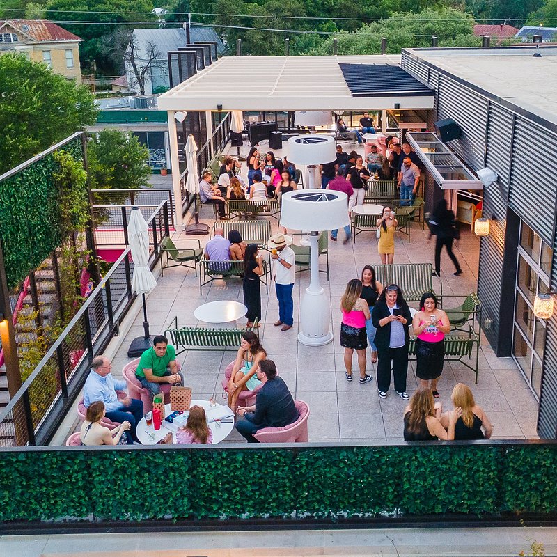 Rosarios-Rooftop-Bar-Southtown-San-Antonio-1.jpg