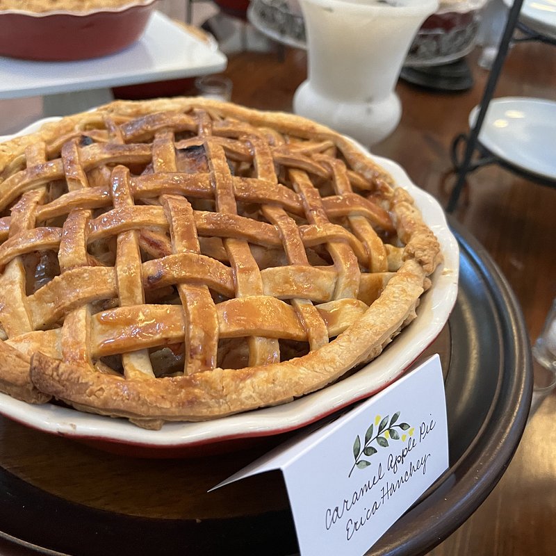 Les-Dames-Pie-Bar 15.jpeg