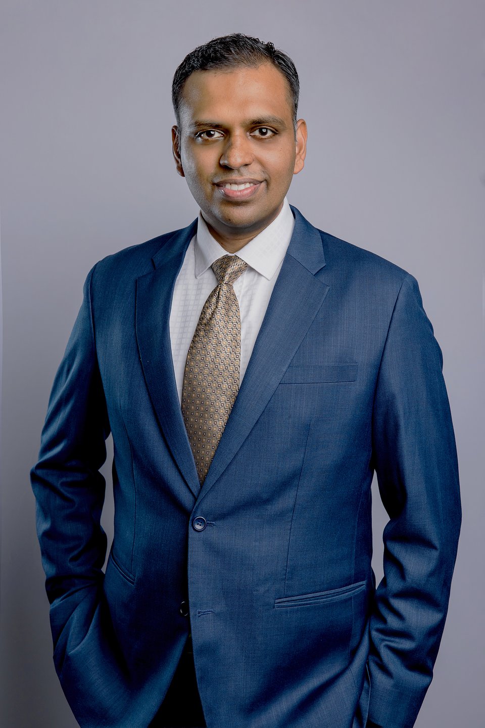 Raghuram_Natarajan-SY5_8337 - Halfbody.jpg