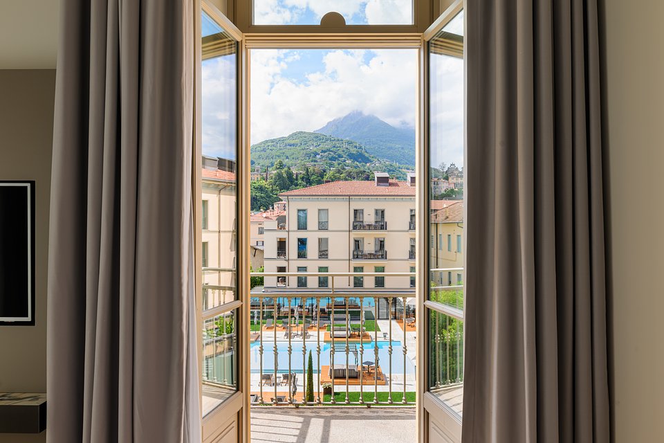 Grand Hotel Victoria_Master Suite (9).jpg