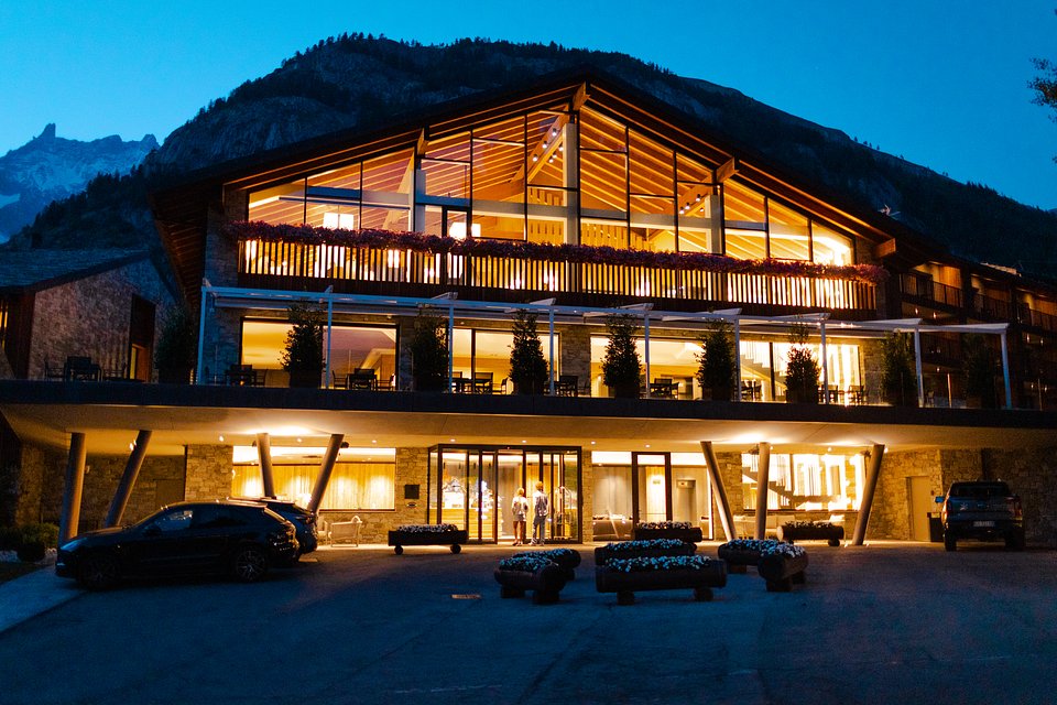 Grand Hotel Courmayeur (25).jpg