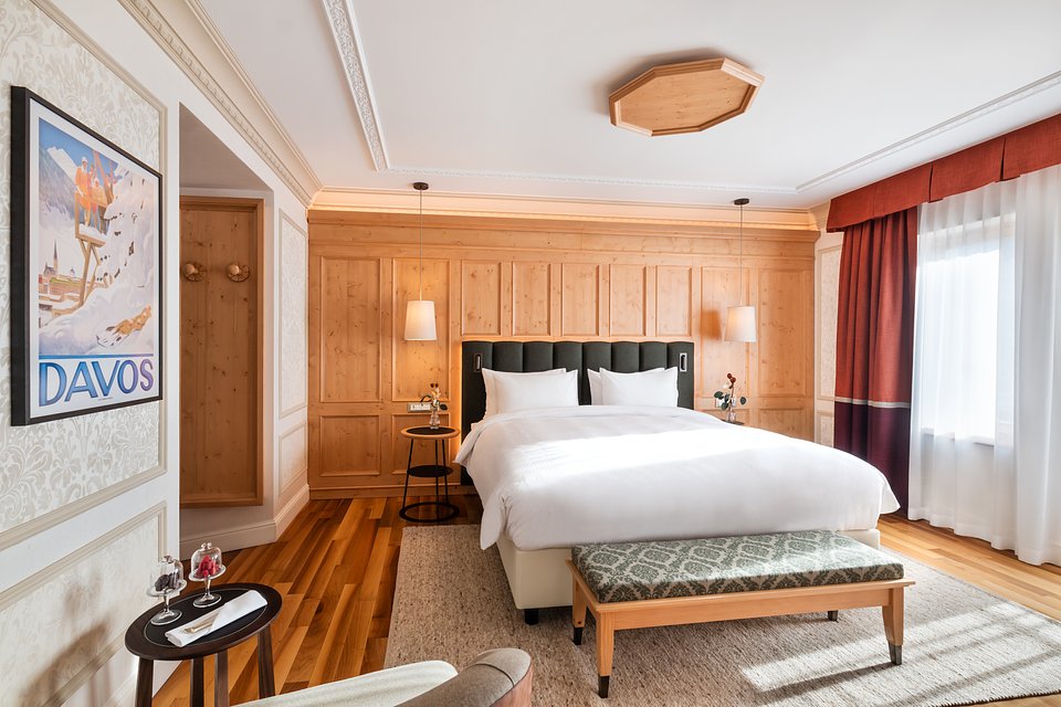 Hotel Flüela Davos - The Unbound Collection by Hyatt (7).jpg
