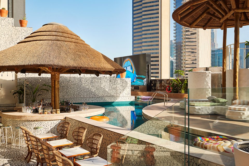 16 Pool MMA Projects_MamaShelter_Ph.MAMAShelter.jpg