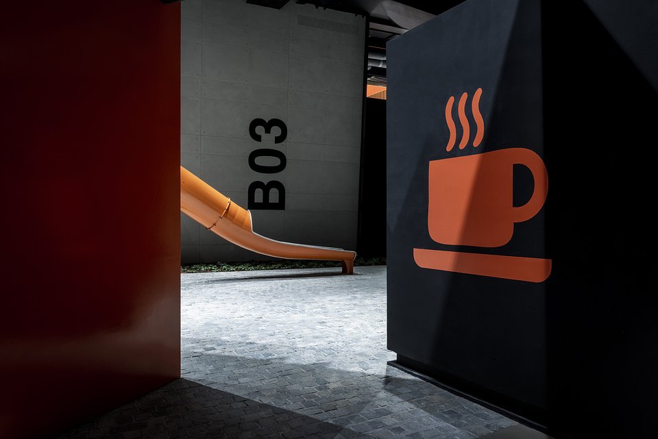 29. MMA Projects_Axiom Telecom Headquarter_Tushar Naik .jpg