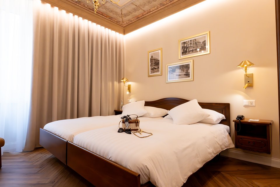 Gascon Group_Hotel International Au Lac (2).jpg