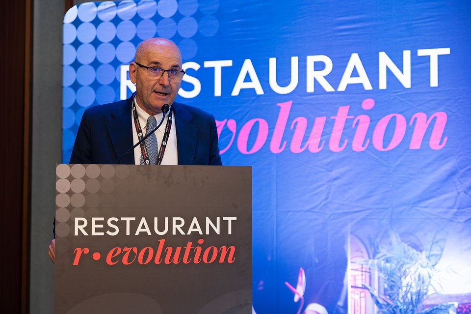 Restaurant R-Evolution_2026 (7).jpg