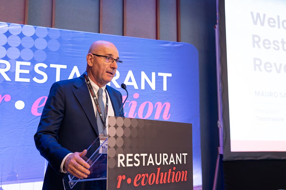 Restaurant R-Evolution_2026 (10).jpg