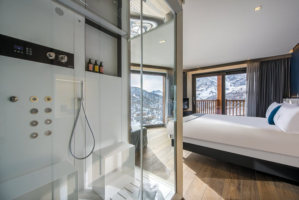Principe Delle Nevi_Chalet Rooms (1).jpg
