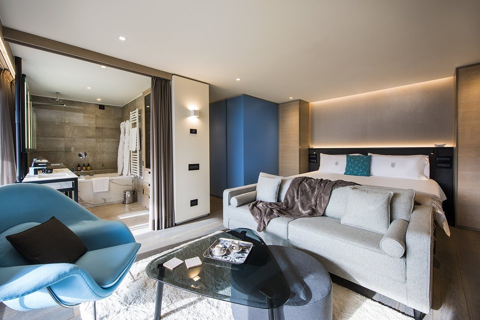 Principe Delle Nevi_Igloo Room (2).jpg