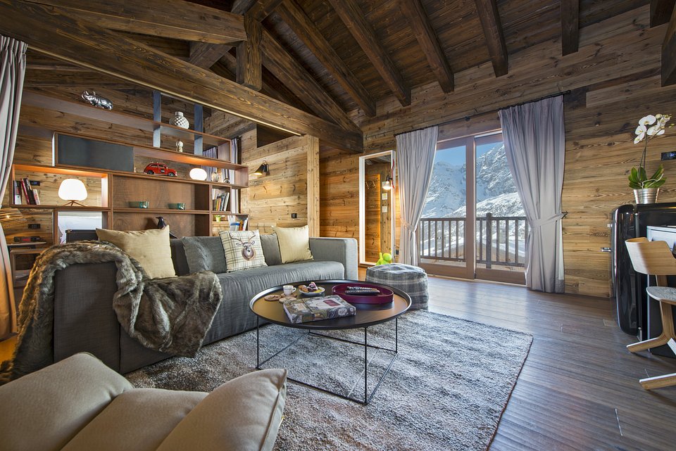 Principe Delle Nevi_Matterhorn Chalet (1).jpg