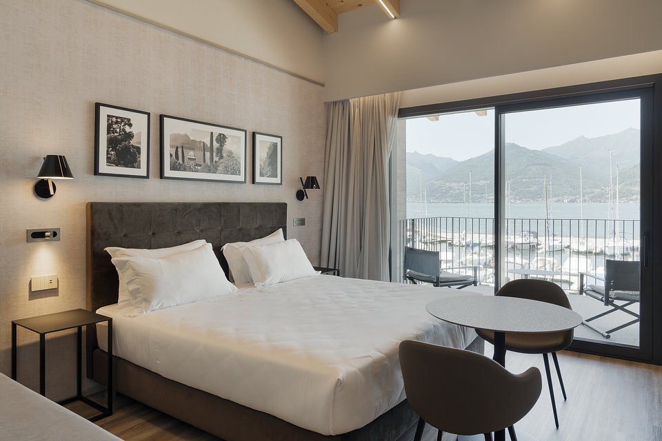 Marina Lodge_Superior Vista Lago (3).jpg