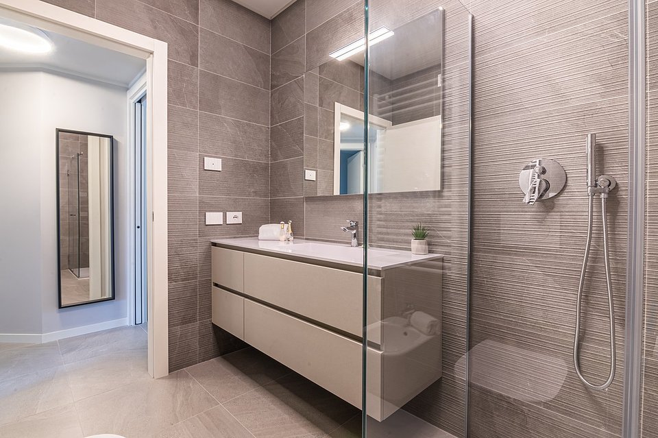 Lago Dorato Apartments (6).jpg