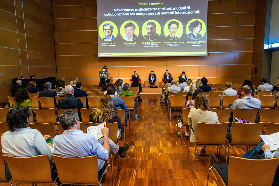 Teamwork Hospitality_Destination Lab (43).jpg