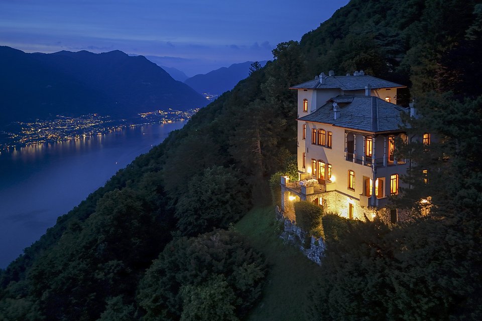 Angelo Cappellini_Opera Contemporary_Villa Brunate.jpg