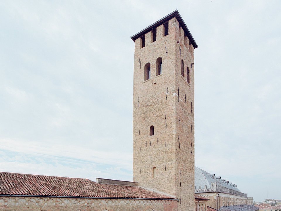 Architettura Tommasi_Torre degli Anziani_ph. Marcello Mariana.jpg