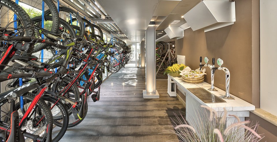 Italy Bike Hotels (1).JPG