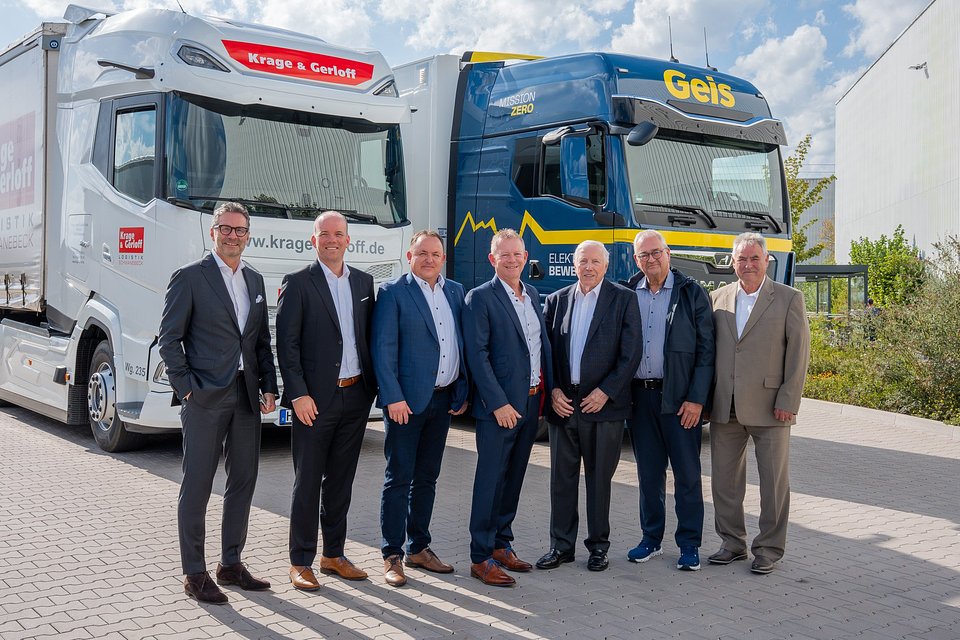 Na zdjęciu od lewej: Jörg Rotthowe, Jochen Geis, Sebastian Gerloff, Hans-Wolfgang Geis, Wolfgang Geis, Mathias Krage, Heinz-Ulrich Gerloff.