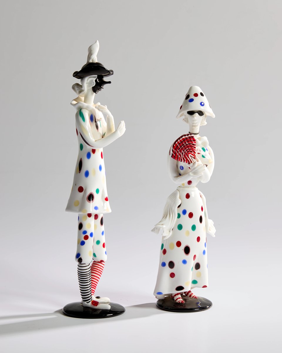 Lot 24: Fulvio Bianconi (1915-1996) for Venini, 'Archellino' & 'Archellina' from the Maschere series
Estimate: £1,000 - £1,500