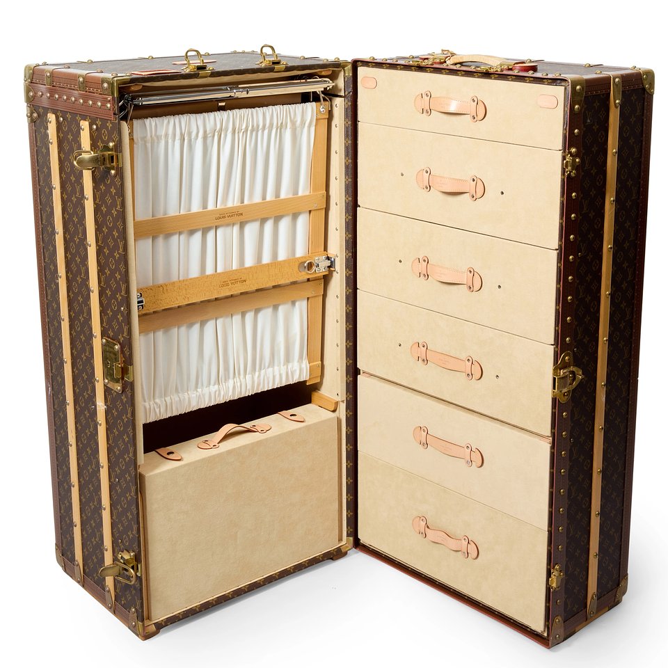 Lot 199: A modern Louis Vuitton monogrammed canvas wardrobe trunk, c.1990s. - Estimate: £10,000 - £15,000