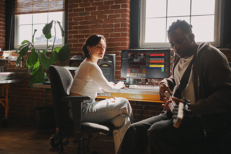 Reason-Photo_Men-19_Ableton_2 1.png
