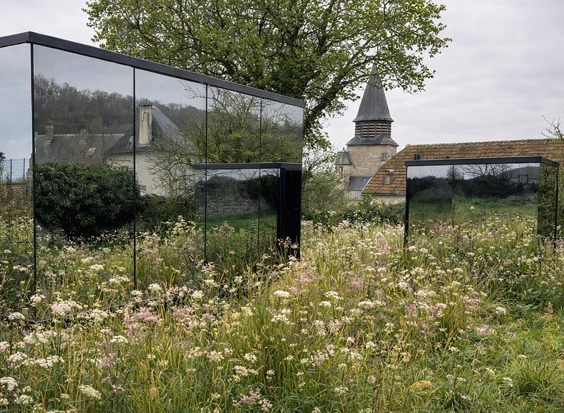 CAVE POD  - EXCTERIOR 4.jpg