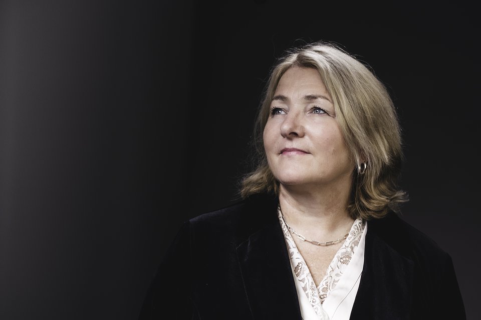 Polly Barnfied OBE, Maybe* CEO_2.jpg