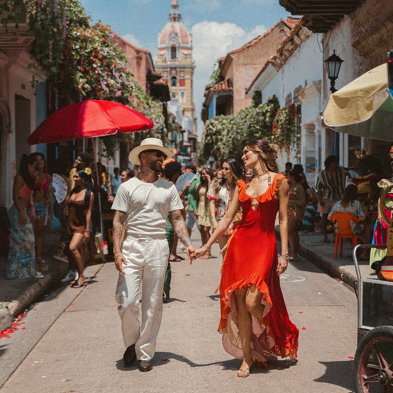 Maluma - BRONCEADOR.jpg